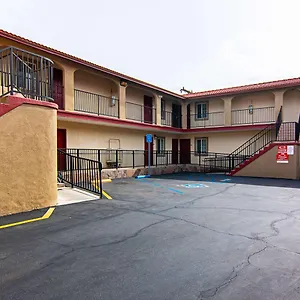2* Hotel Econo Long I-405
